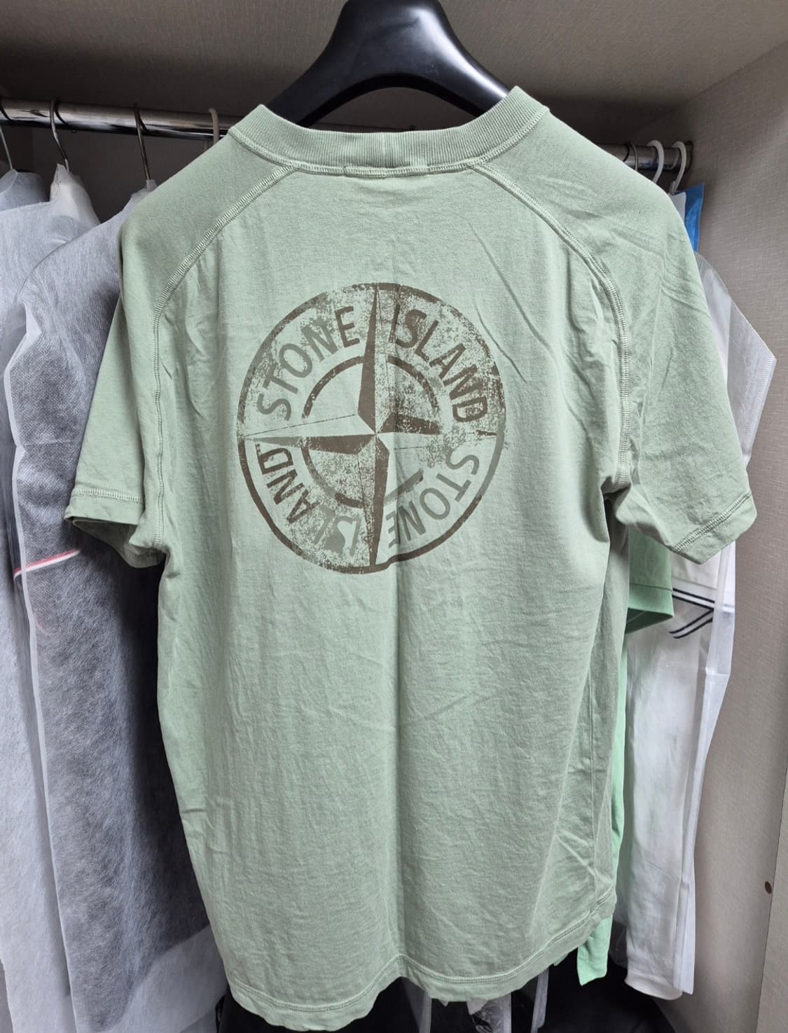 한글택 25년식 스톤아일랜드 반팔티 105-XL 상품이미지2