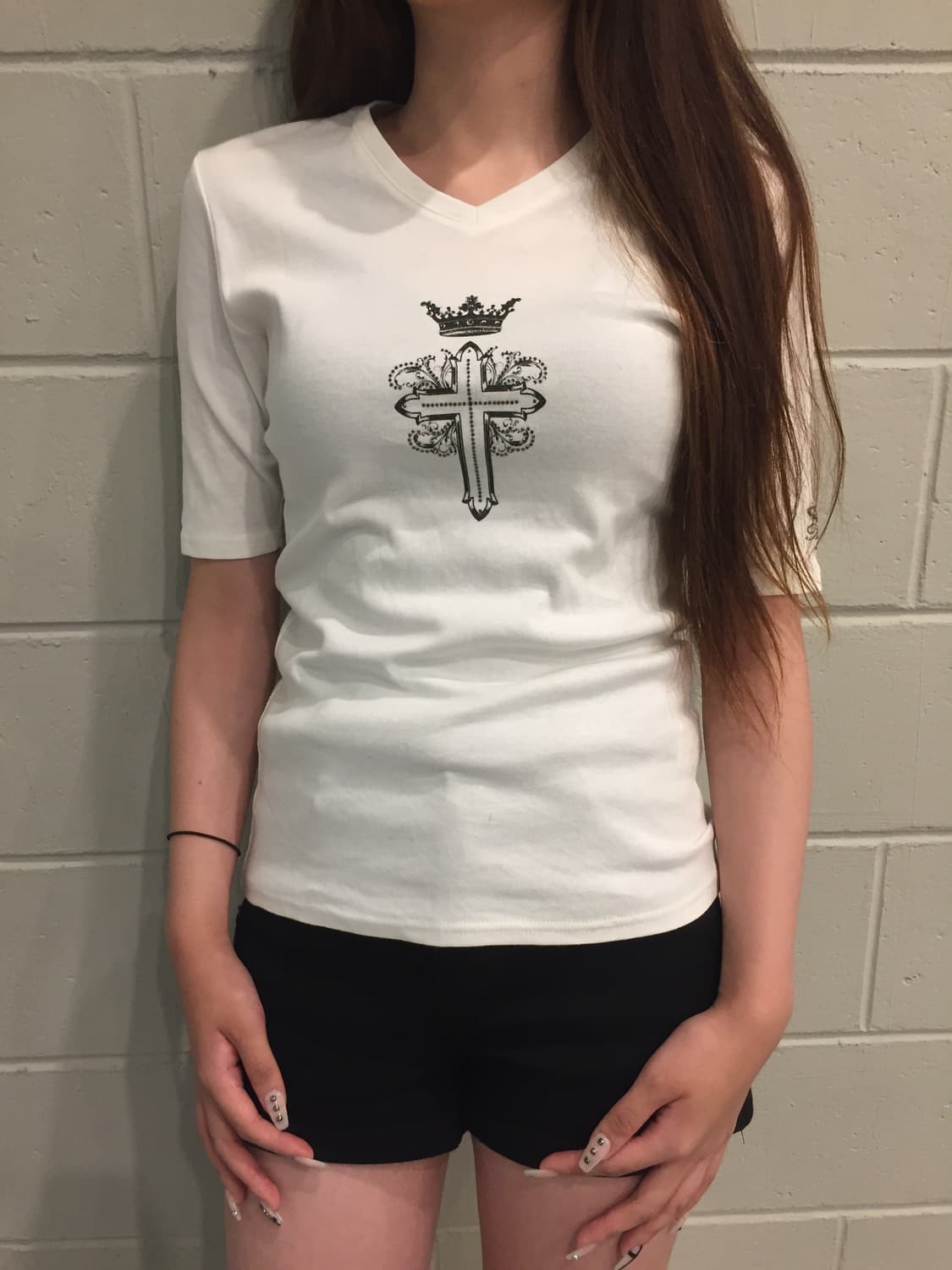 “MURDER LICENSE” Cross V-Neck 상품이미지2