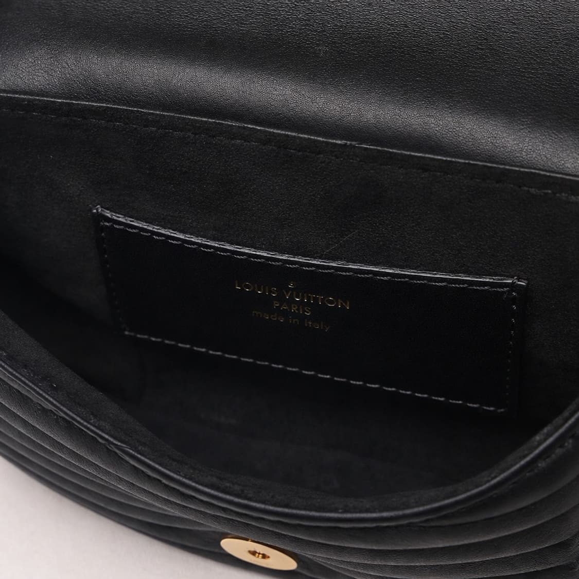 [S급] 루이비통 뉴웨이브 멀티 포쉐트 판매합니다!!! 상품이미지3