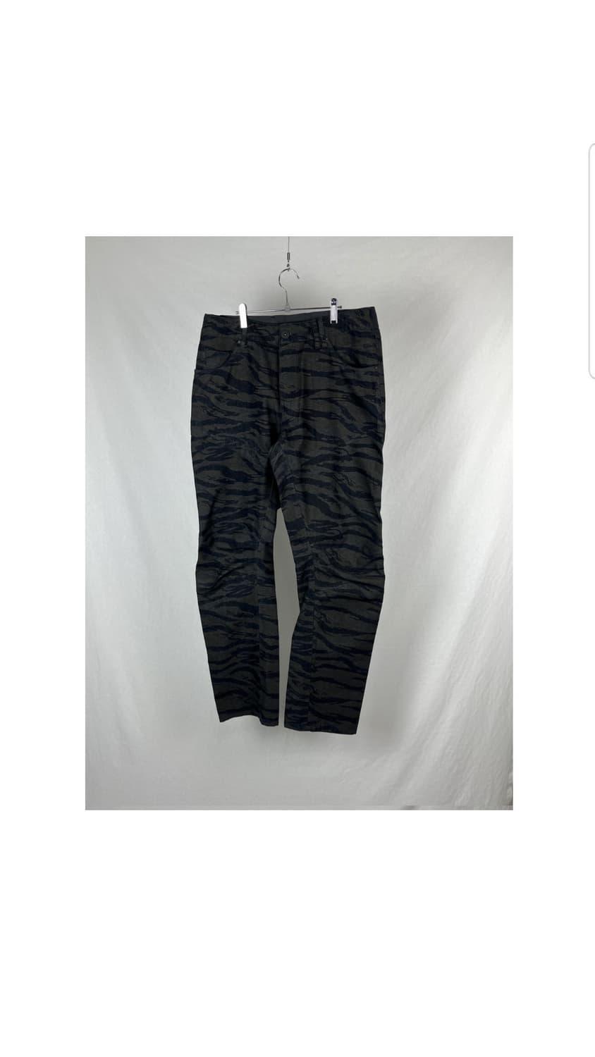 FieldCore 블랙컬러 애니멀 패턴 코튼 팬츠 상품이미지1