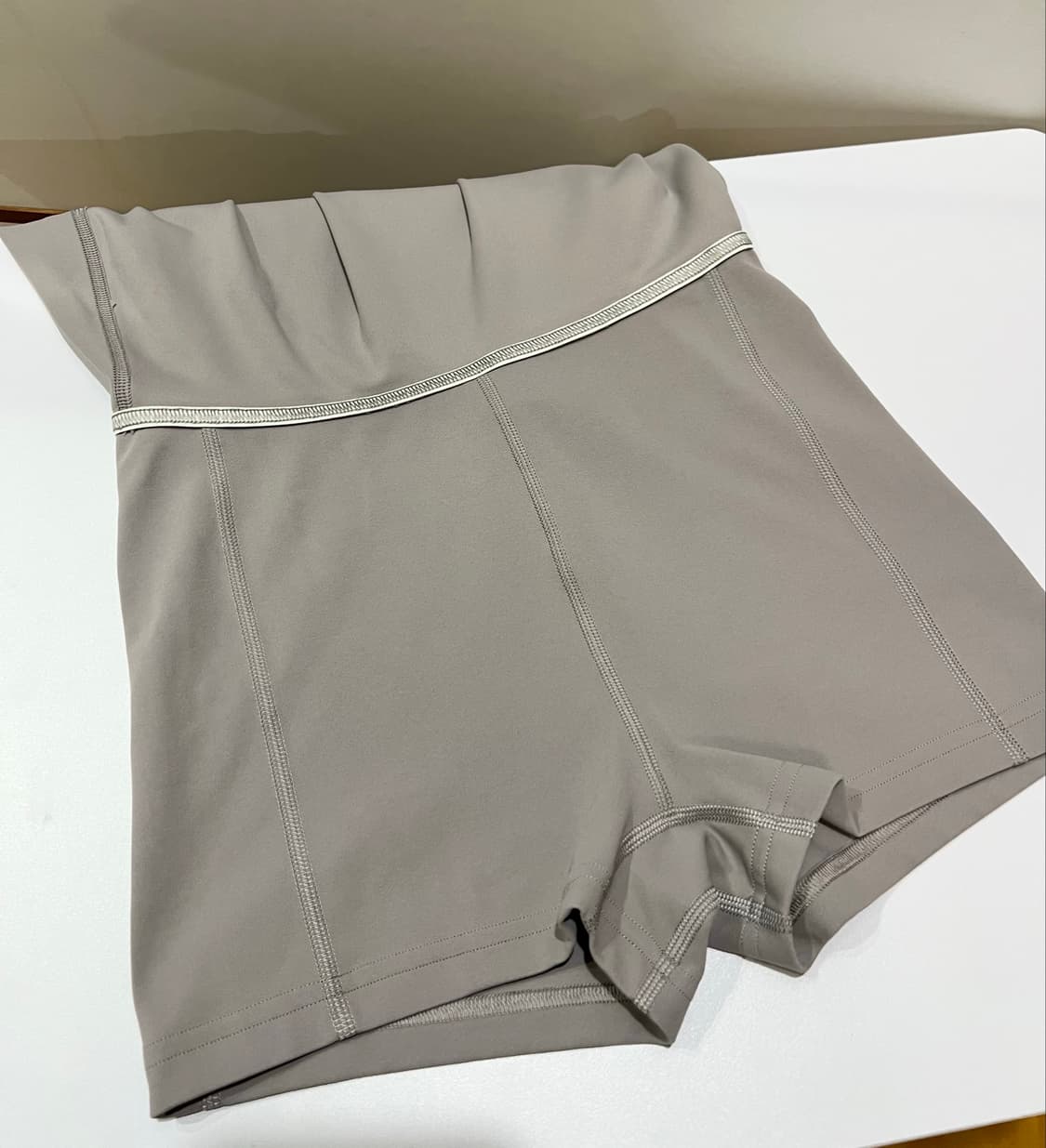 룰루레몬 눌루 리본 쇼츠 (xxs) 상품이미지8