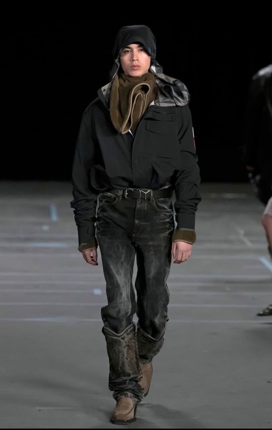 [30] Y/project 와이프로젝트 카우보이 커프스 흑청 상품이미지1