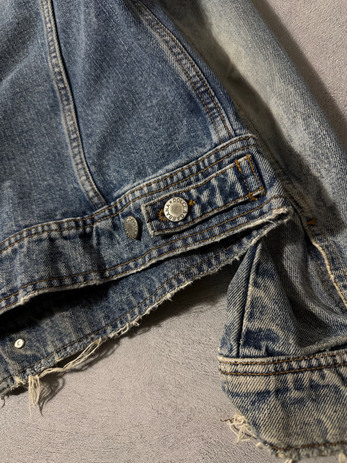 02AW 돌체앤가바나 디스트로이드 데님자켓 상품이미지6