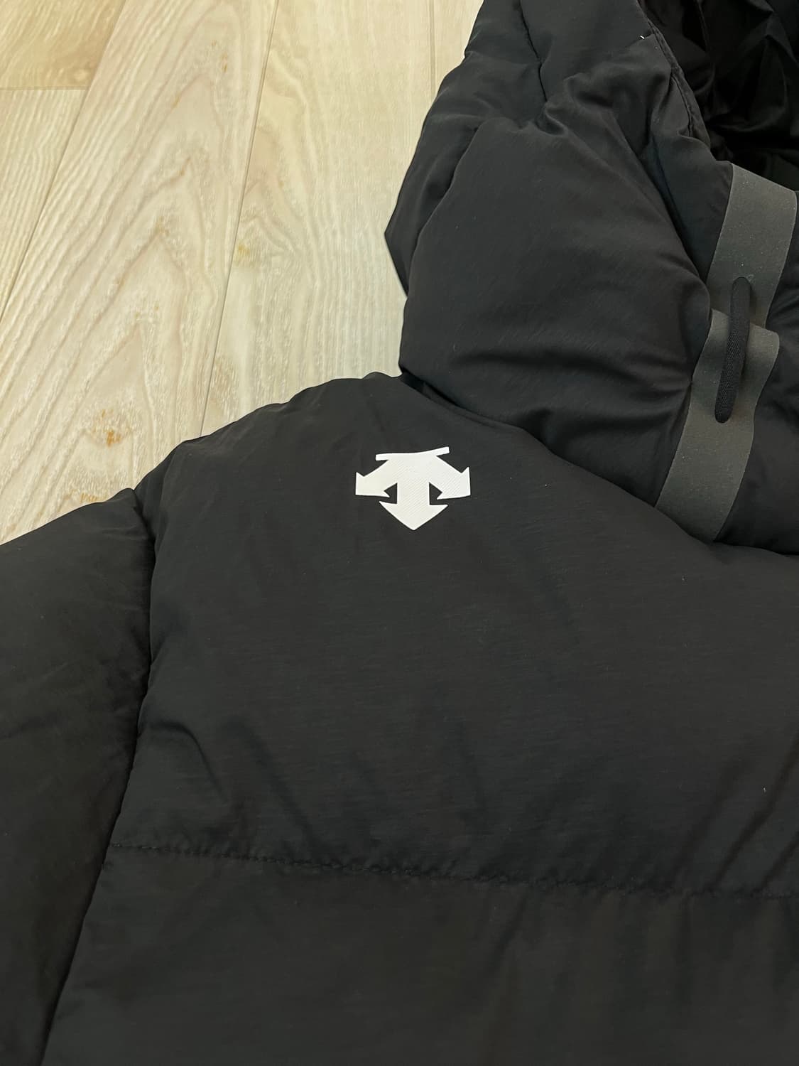 데상트 f360 패딩 m 상품이미지2