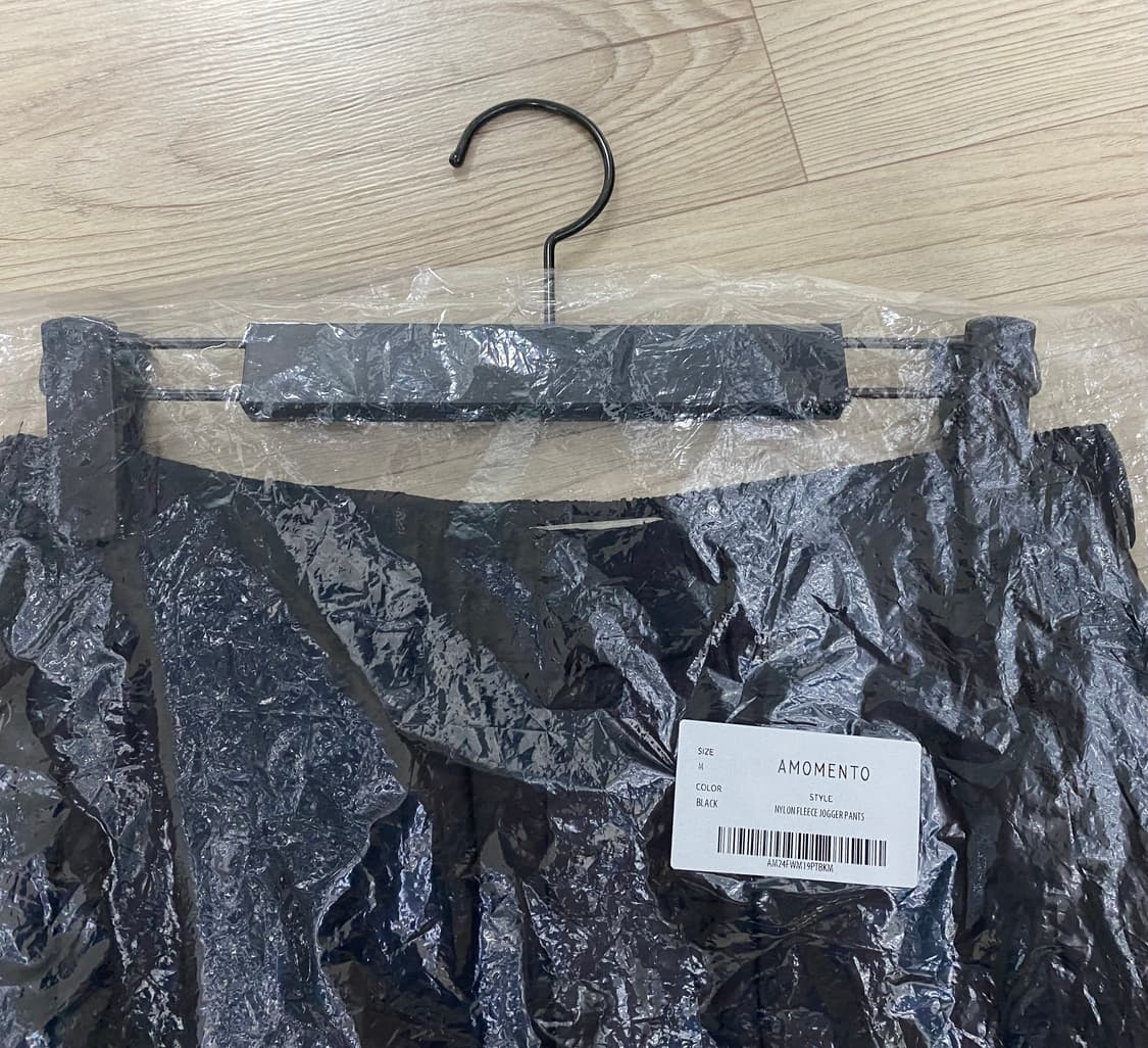 [m] 아모멘토 NYLON FLEECE JOGGER PANTS 블랙 상품이미지6