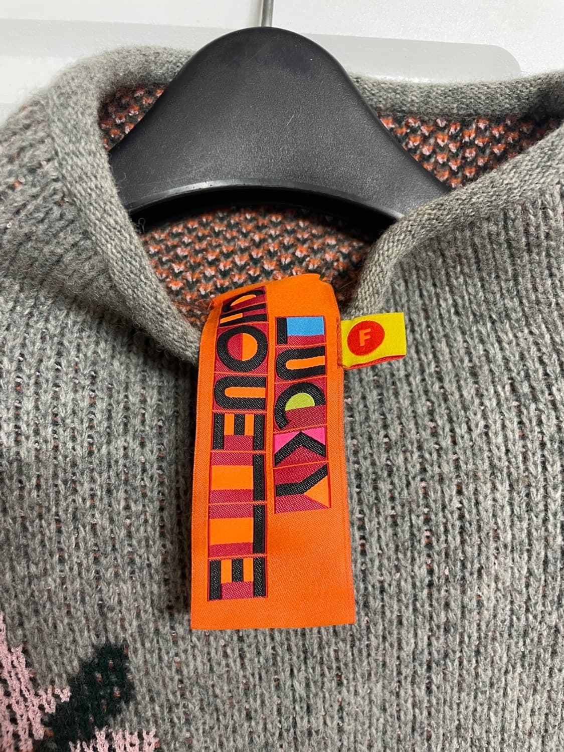 럭키슈에뜨 니트 티셔츠 상품이미지4