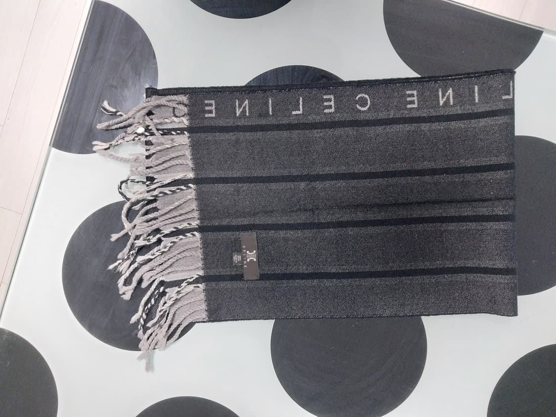 셀린느 울100 머플러 상품이미지3