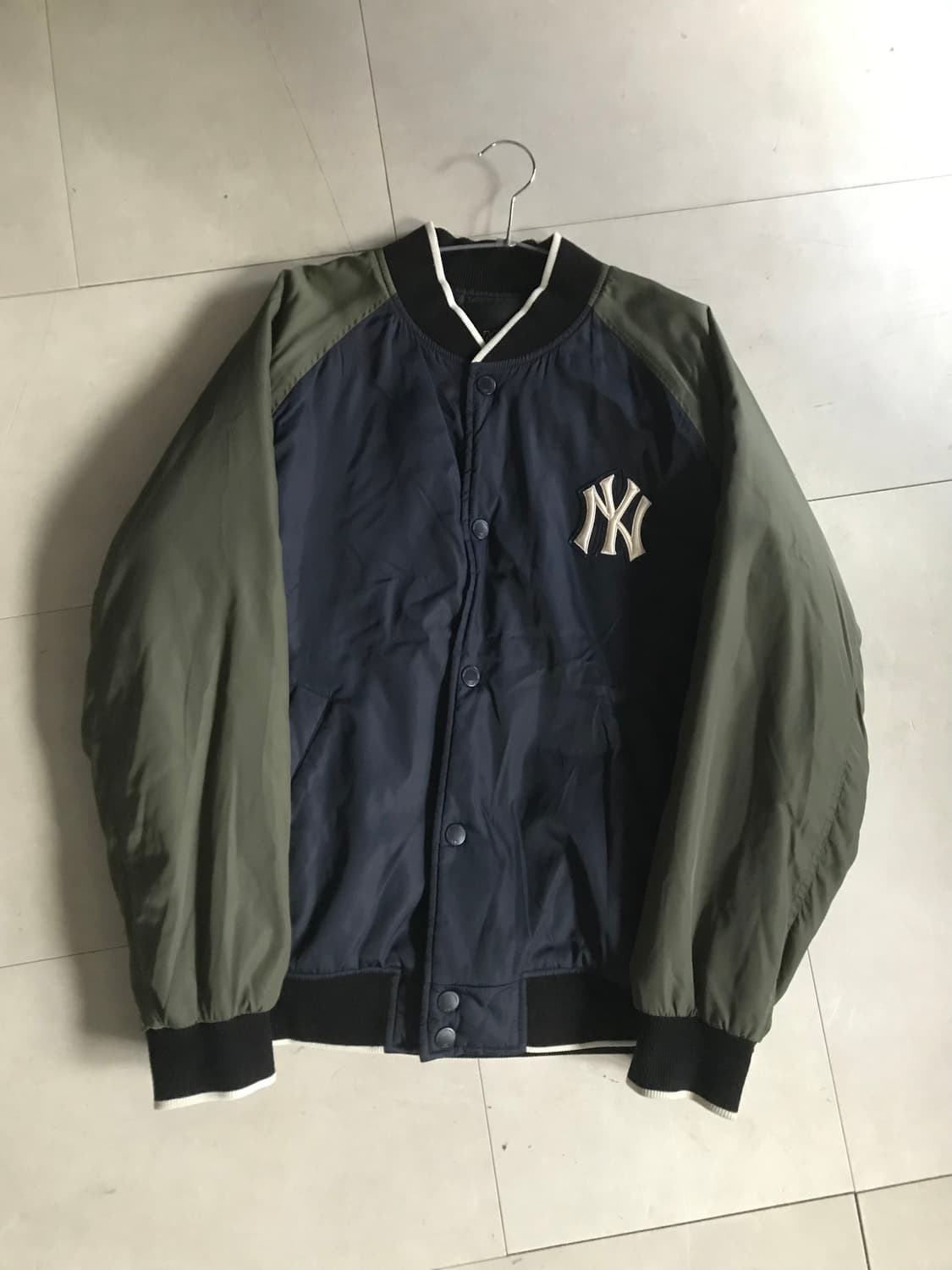 MLB 카키 네이비 누빔패딩 상품이미지8