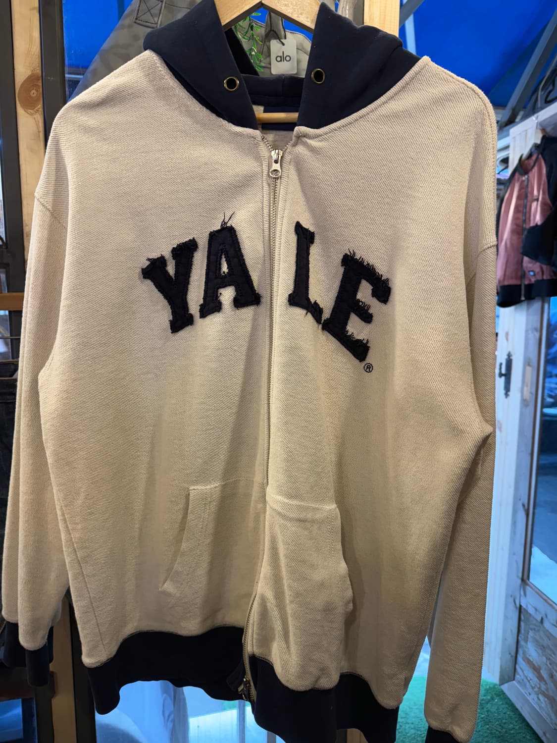 예일 남흰 배색 후드집업 상품이미지1