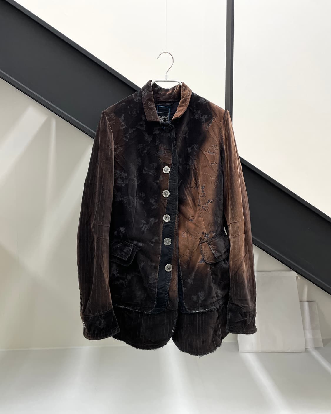 마리떼 프랑소와 저버 90s 벨벳 스티치 디테일 자켓 상품이미지2