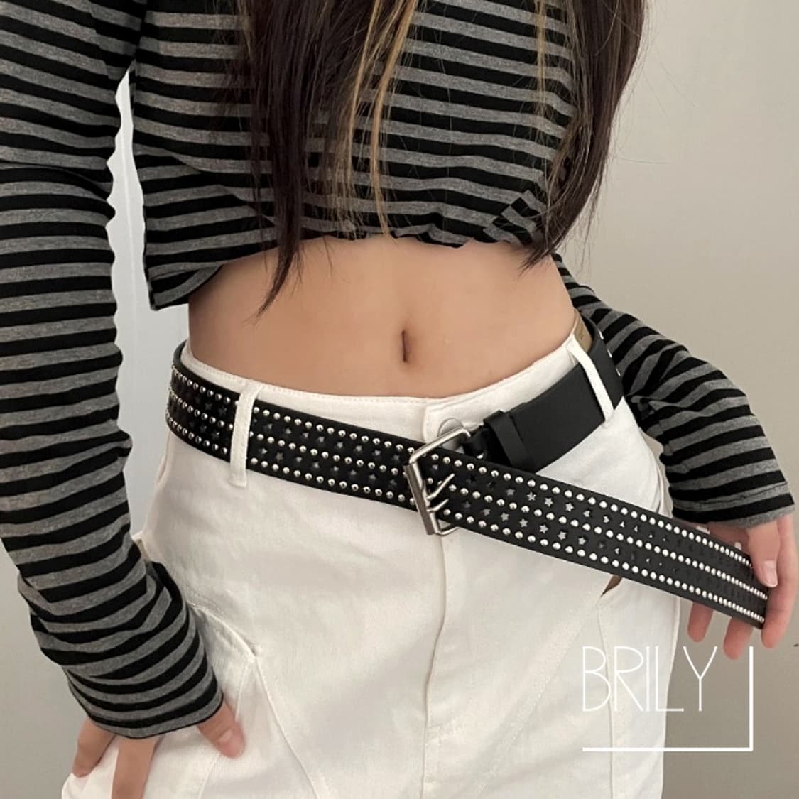 [Unisex] BELL 멀티 스터드 별 펀칭 가죽 벨트 블랙 상품이미지2