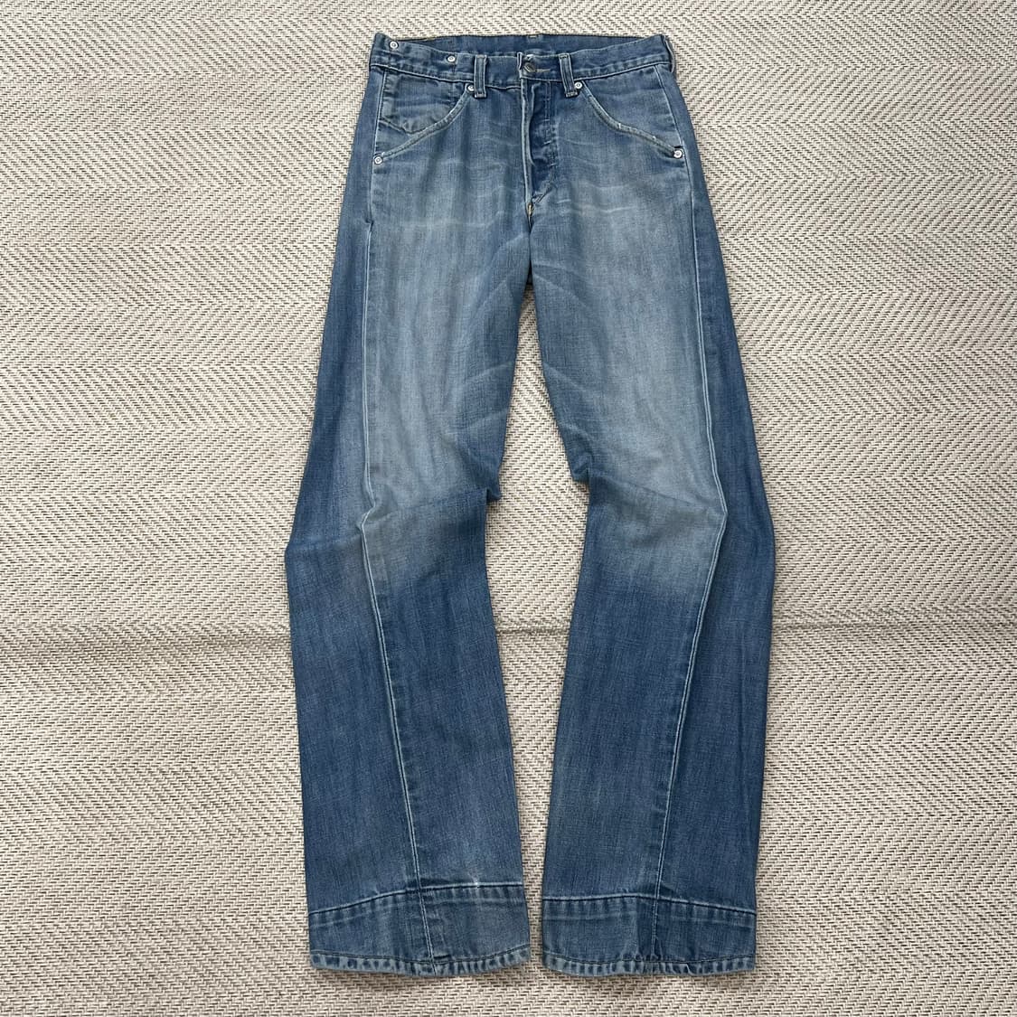 리바이스 엔지니어드 데님팬츠 r2301 상품이미지1