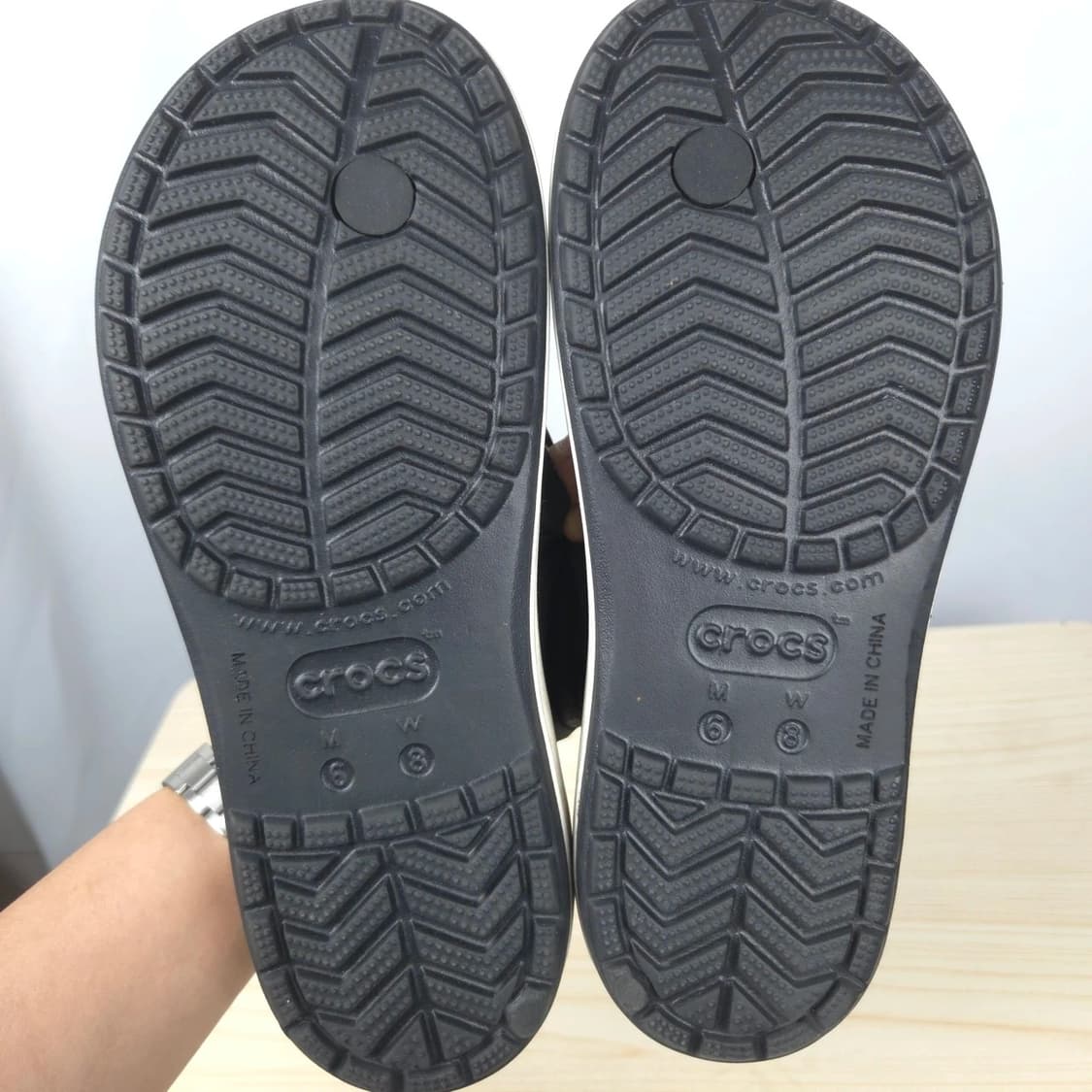 250 크록스 쪼리 슬리퍼 블랙 상품이미지7