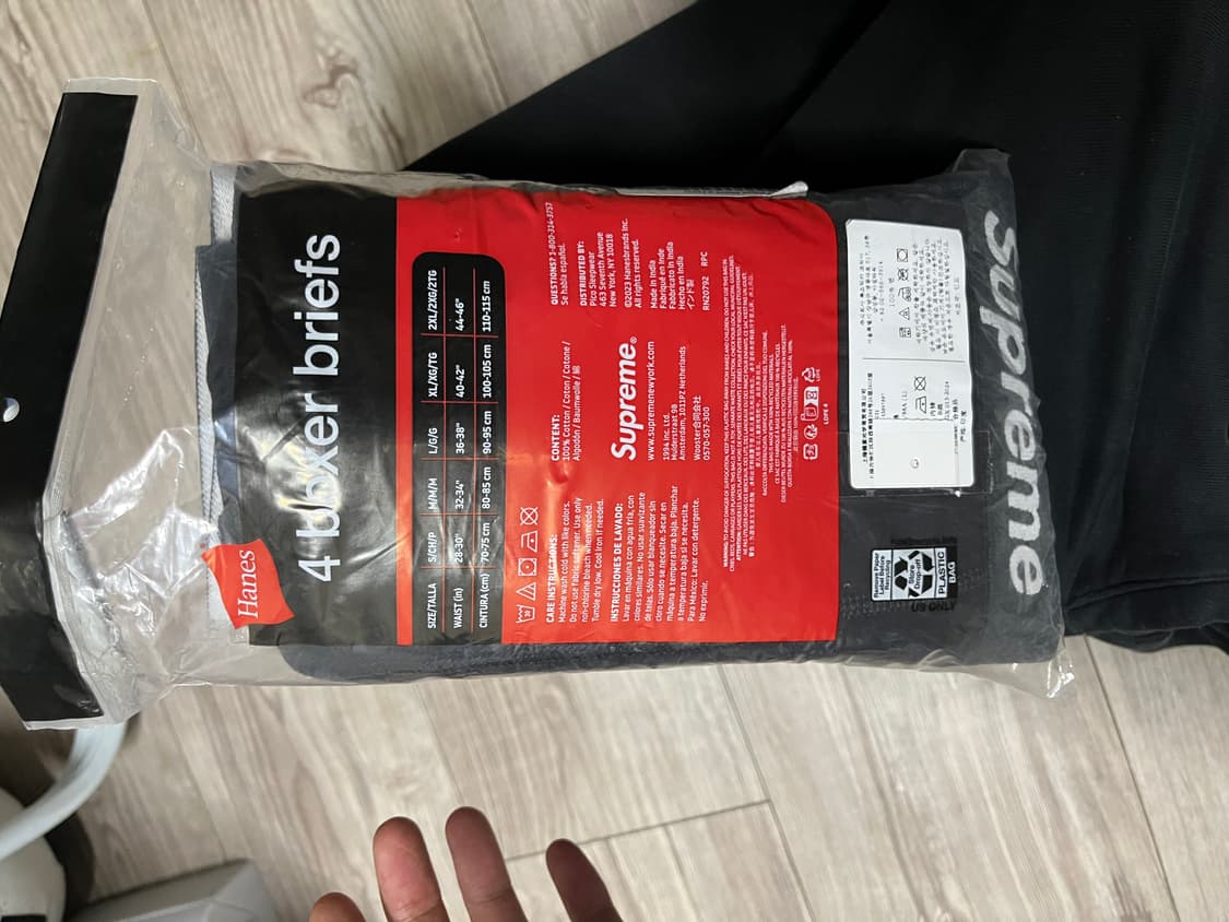 슈프림x헤인즈 박서브리프 블랙 L (4개입) 상품이미지3