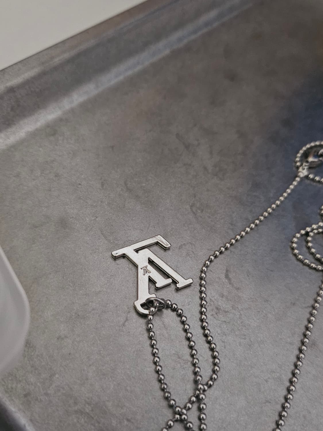 83 루이비통 정품 빈티지 업사이클링 목걸이 써지컬 상품이미지3