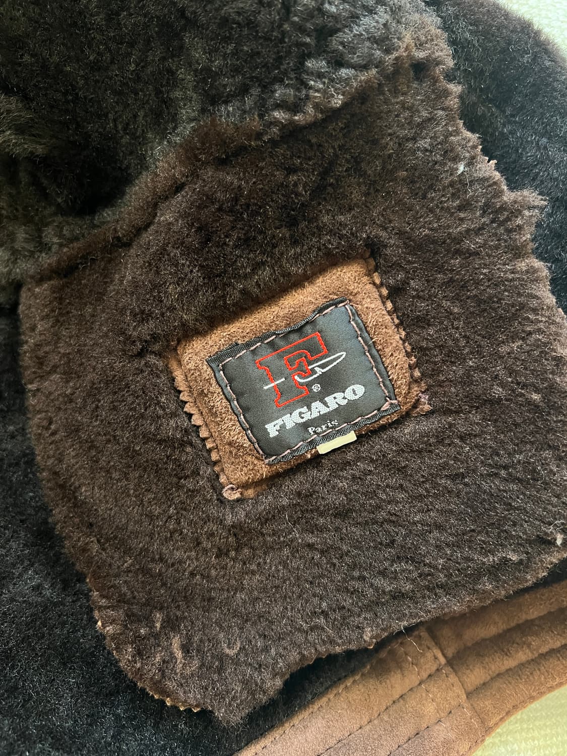 Figaro 모카 브라운 양가죽 시어링 하프 코트 상품이미지5