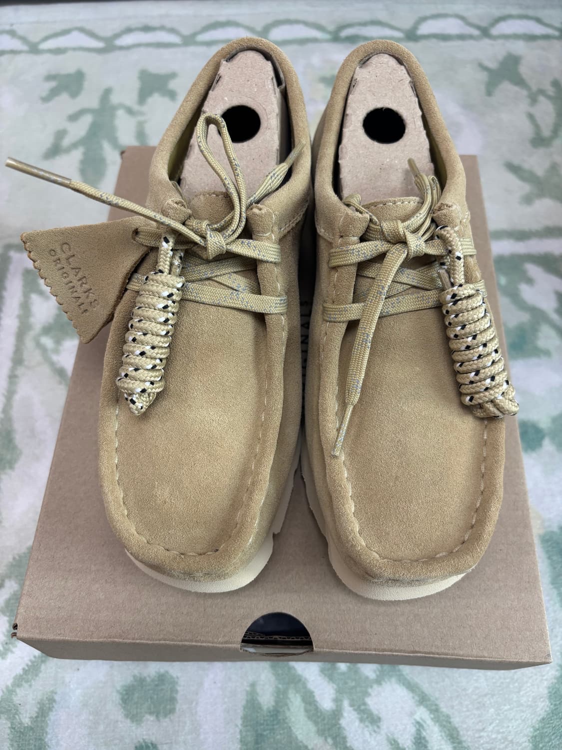 (새상품) 클락스 왈라비 고어텍스(235)_메이플 상품이미지1