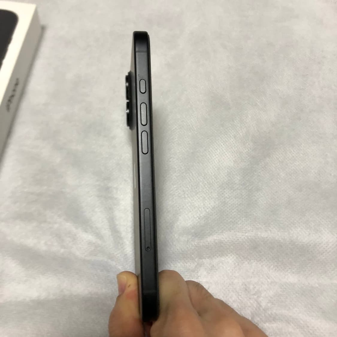 아이폰 16 블랙 128g 상품이미지3