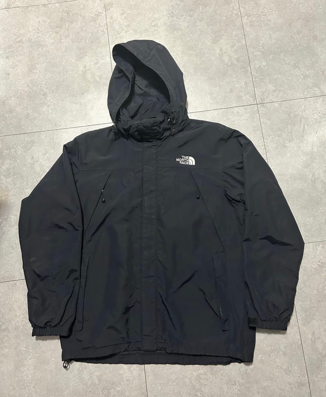 노스페이스 윈드브레이커 상품이미지1