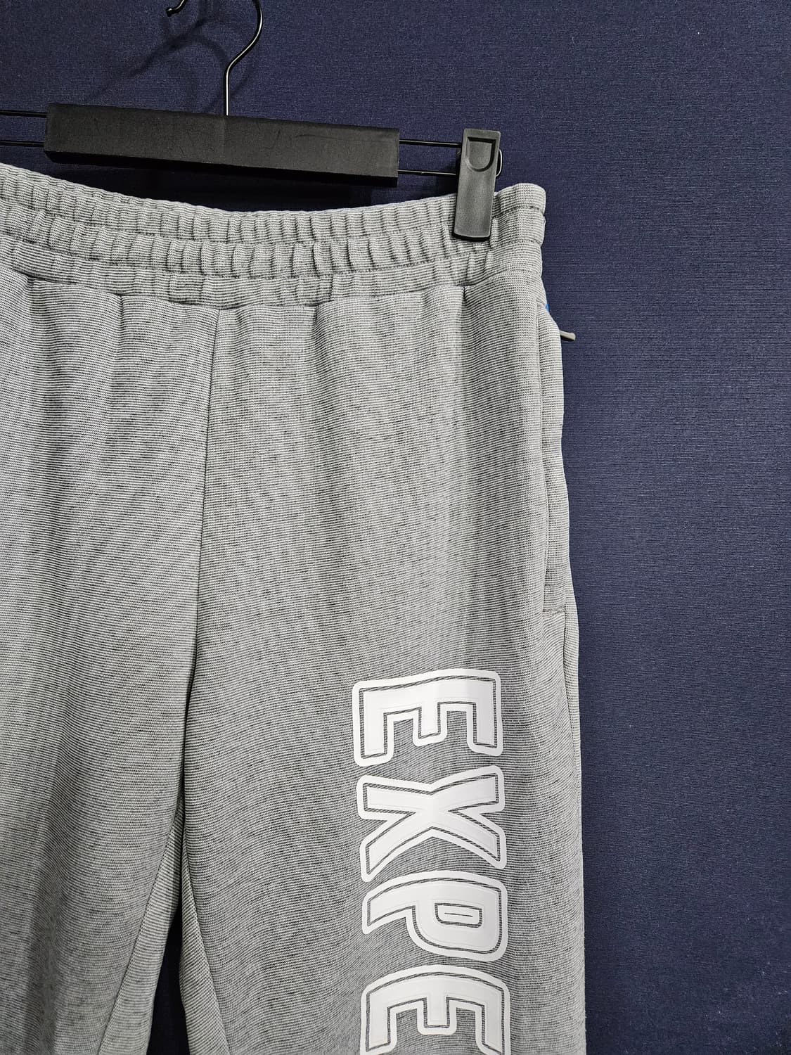 디스커버리 프린팅 그레이 남성 허리 28~30 조거팬츠  상품이미지4