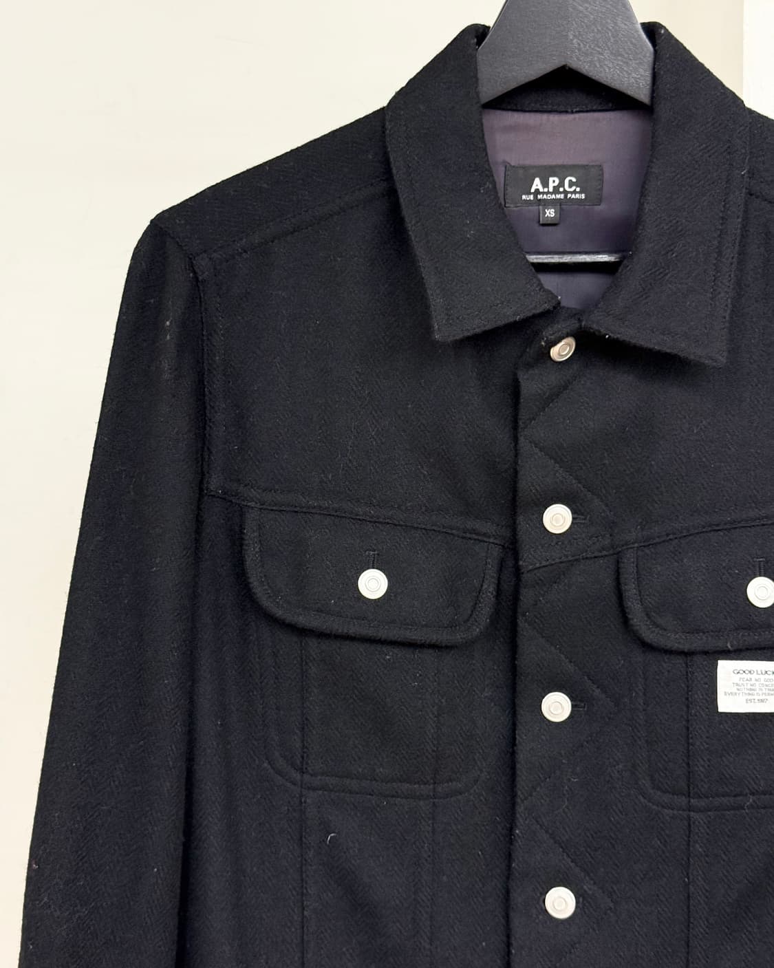 아페쎄 블랙 버튼업 굿럭 자켓 상품이미지3