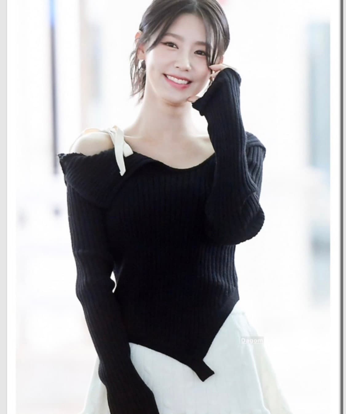 글로니 ISA 오프숄더 니트 탑 택포 상품이미지2