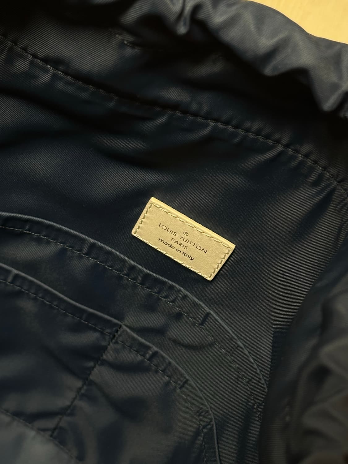 루이비통 삭 마린 히코리 워터컬러 크로스백 os 상품이미지5