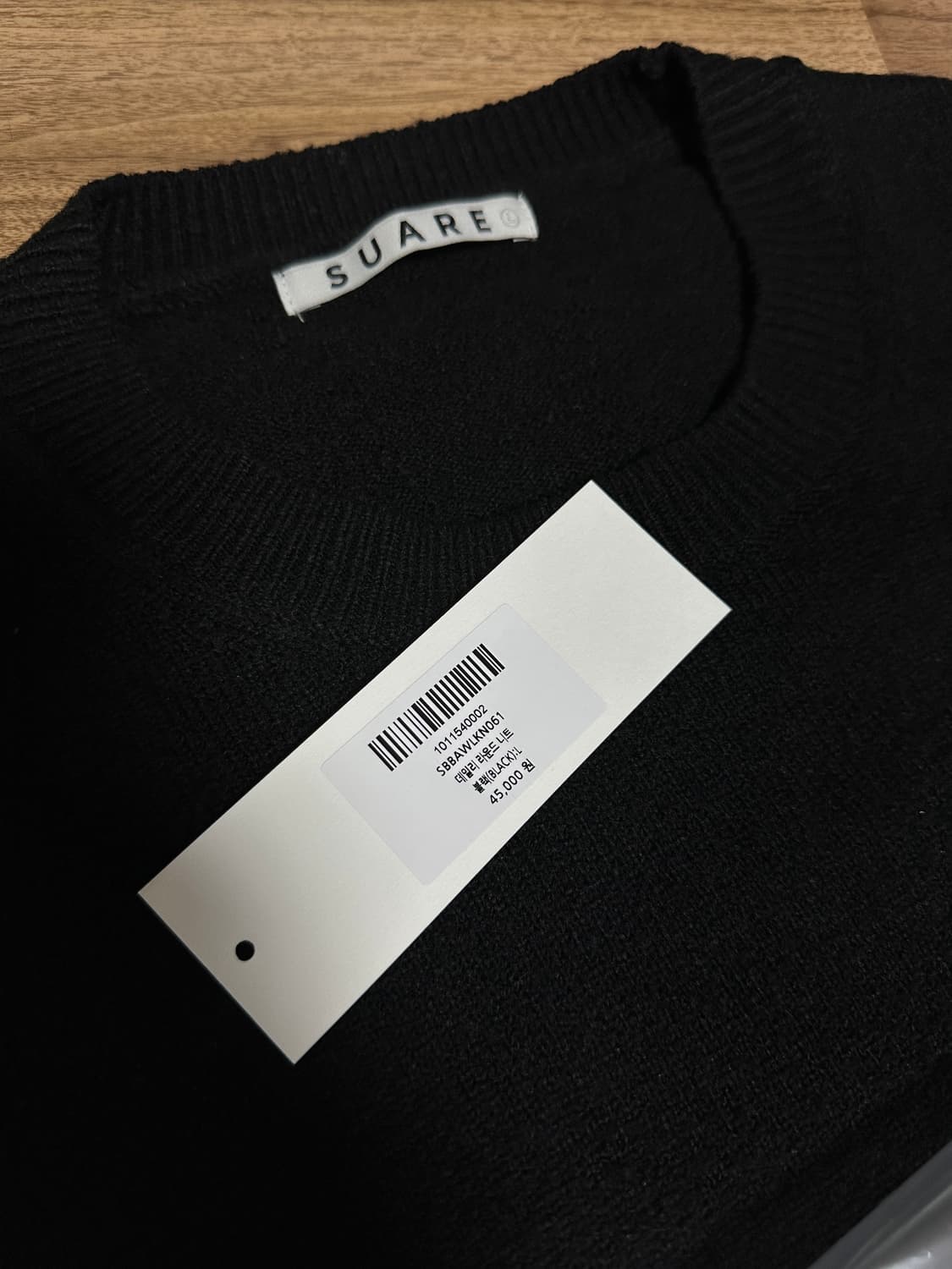 [L] 수아레 데일리 라운드 니트 블랙 상품이미지3