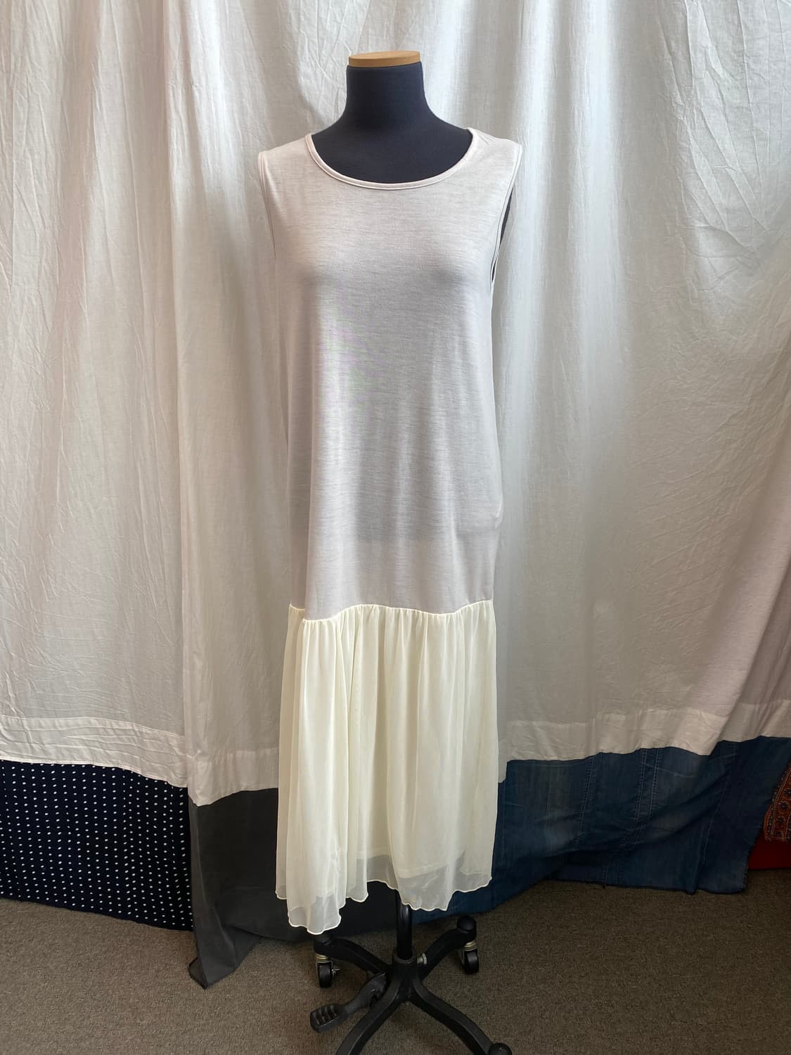 라이트그레이 샤원피스(L) 상품이미지1