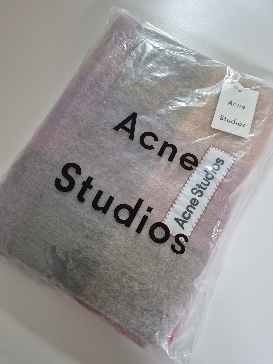 아크네 스튜디오 머플러 (새상품)  상품이미지2