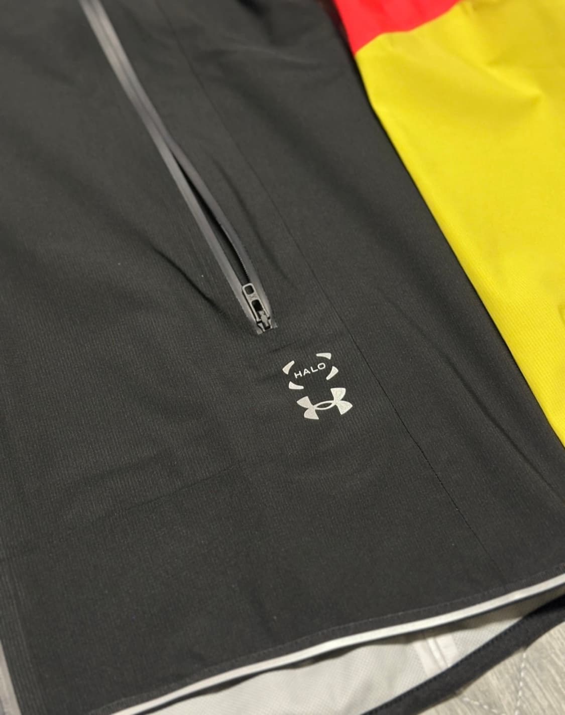 언더아머 UA 헤일로 러닝 자켓 상품이미지3