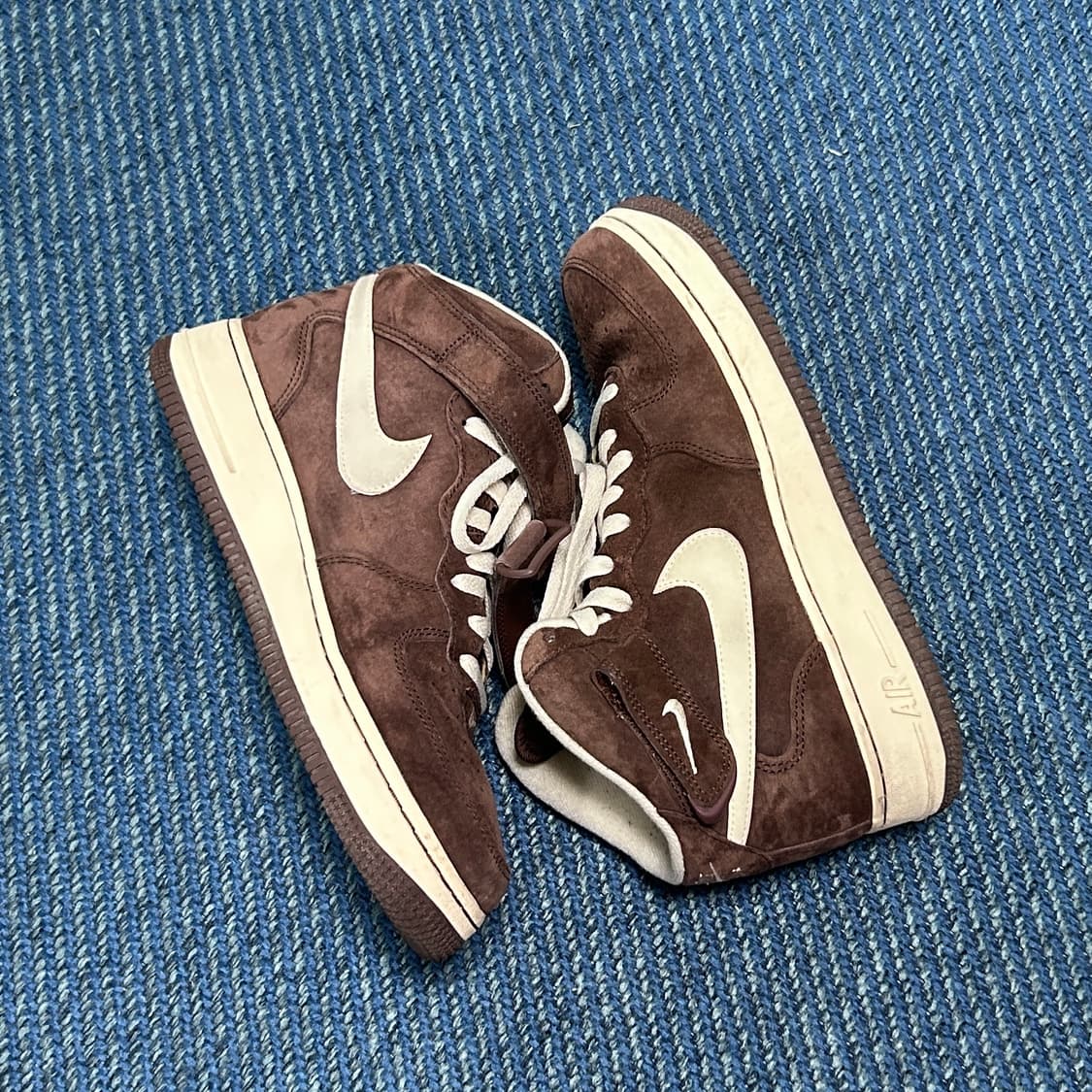 나이키 에어포스 초콜릿 미드 255 상품이미지5