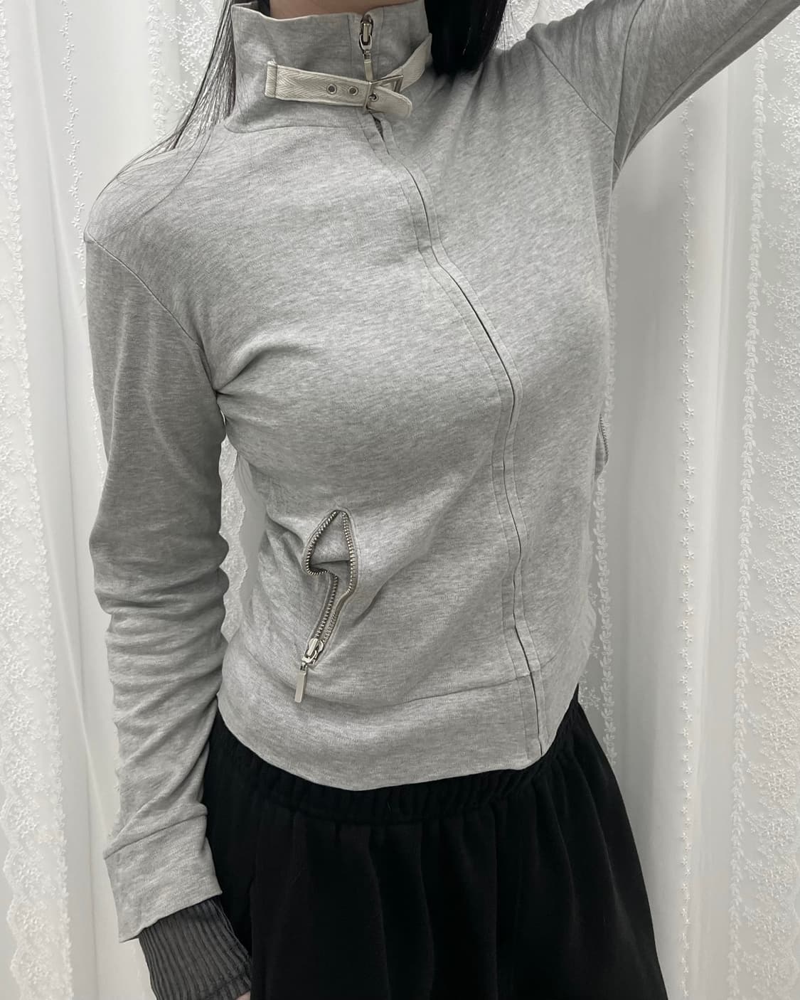 그레이 버클 디테일 와투케 집업 상품이미지2