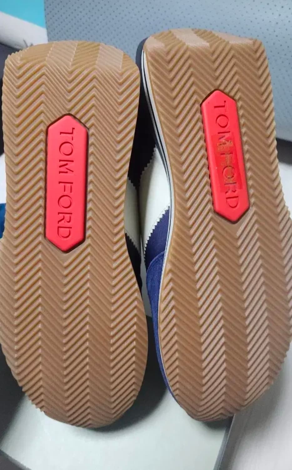 톰포드 제임스 스니커즈 네이비 11 상품이미지4