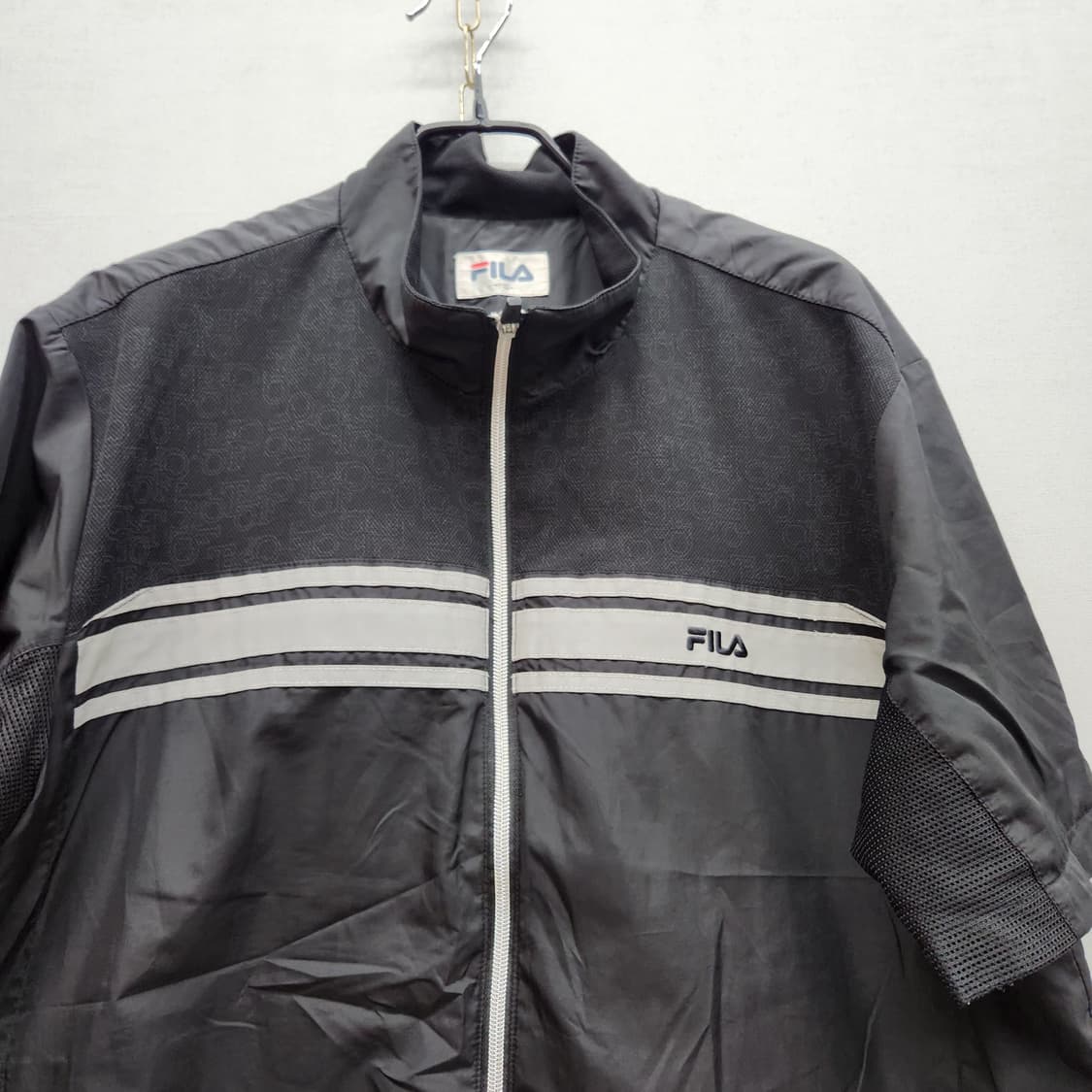 올드스쿨 휠라 로고 웜업 반팔 바람막이 110(XL) 상품이미지2