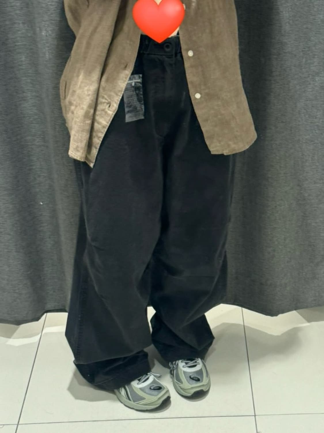 유니클로 C 와이드 파라슈트 팬츠 데님 (무민서 pick) 상품이미지5