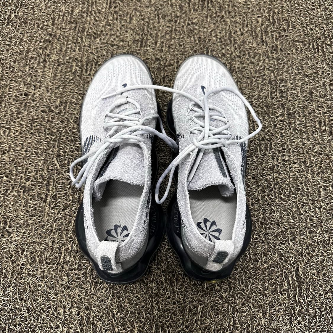 NIKE 나이키 에어맥스 스콜피온 운동화 270 상품이미지3