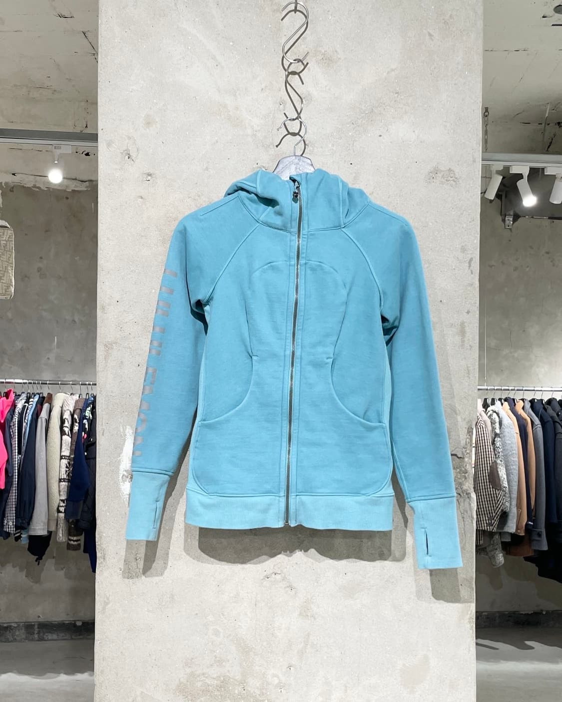 룰루레몬 민트 스쿠바 핑거홀 후디 집업 상품이미지1