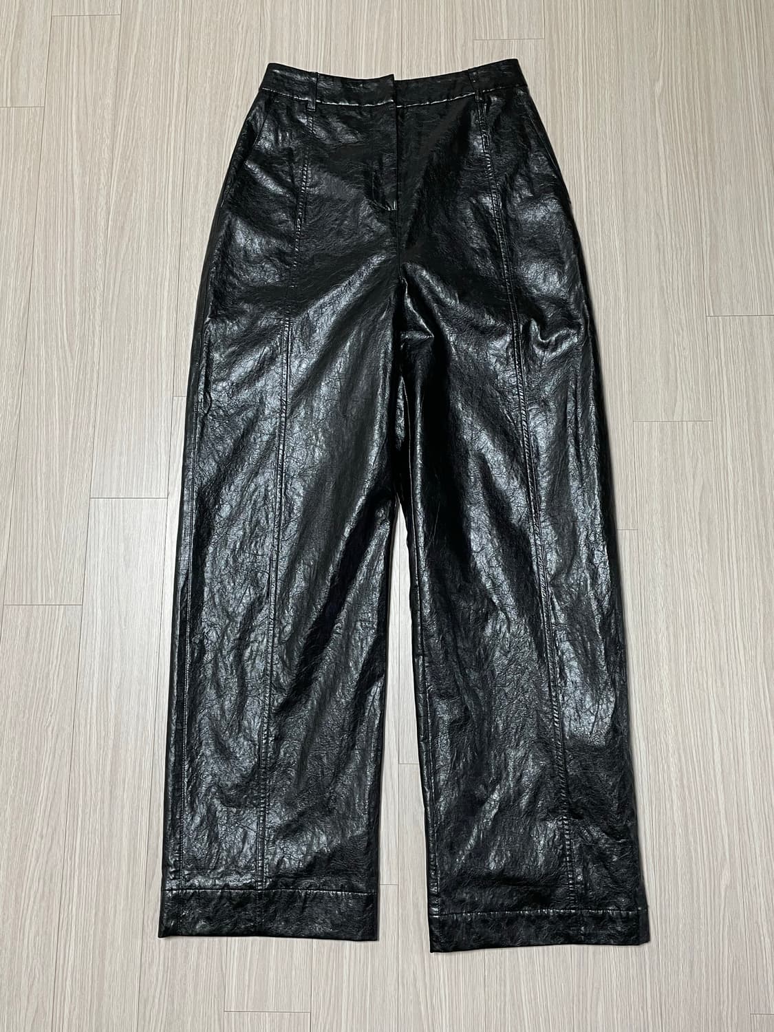 아모멘토 비건 레더 팬츠 상품이미지2