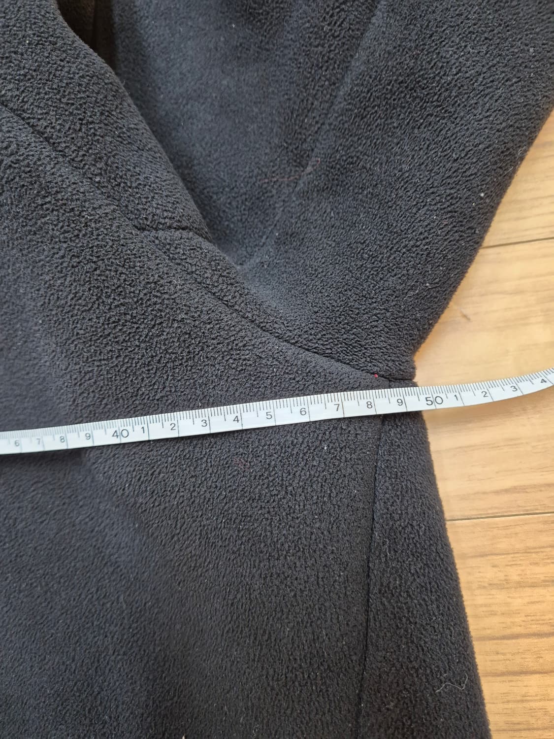 다이나핏 후드집업 L(100)사이즈 판매합니다. 색상은 무난한 블랙이고, 상품이미지7