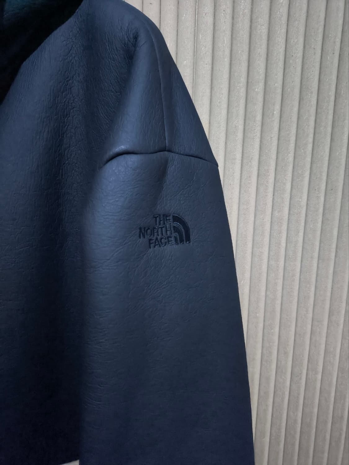 95 L 노스페이스 후드 무스탕 상품이미지4