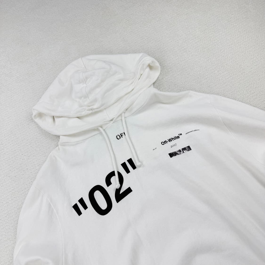 오프화이트 18SS 카라바조 후드티셔츠 상품이미지2