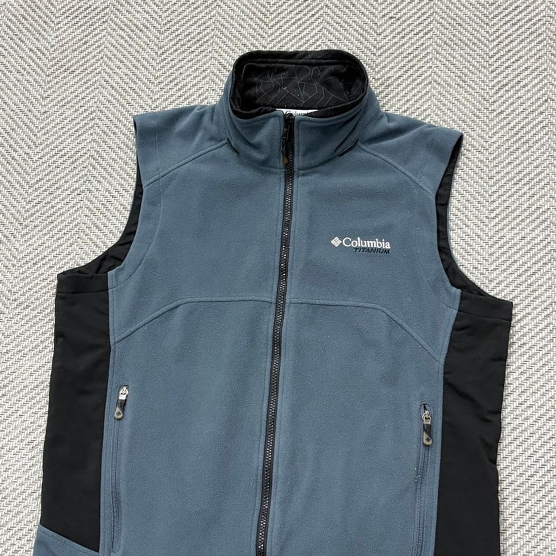 컬럼비아 플리스 베스트 v2139 상품이미지3