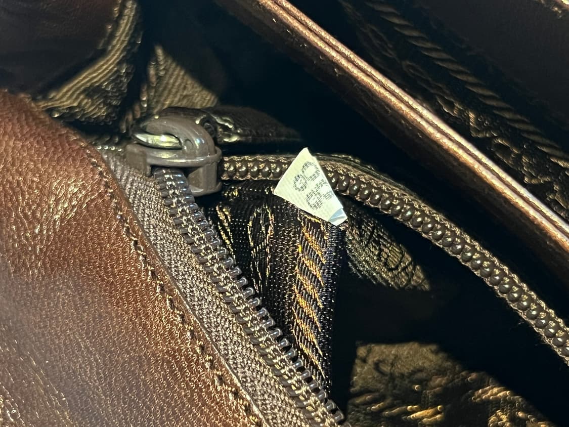 프라다 체인 크로스백 브라운 상품이미지9