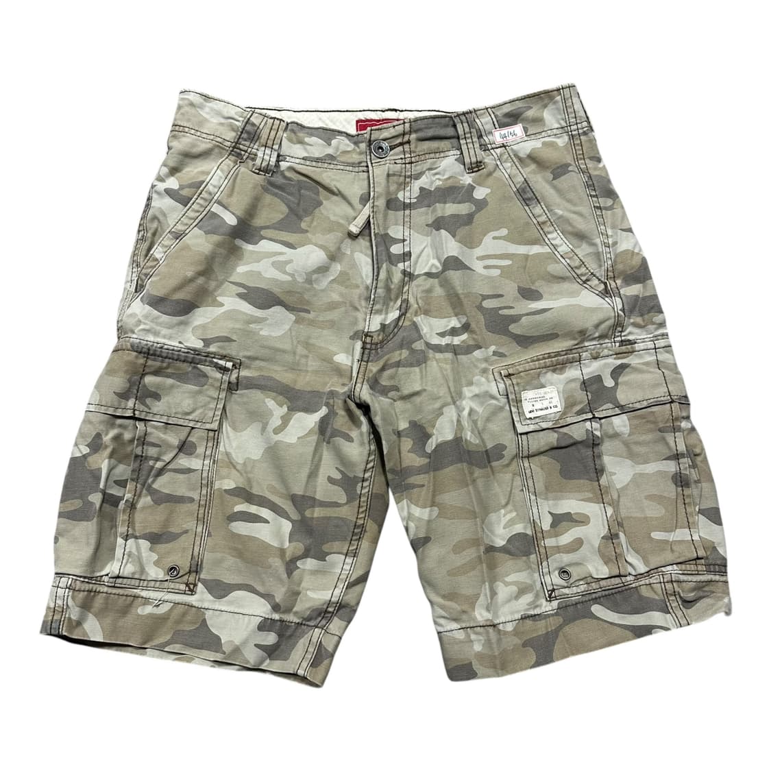 ✨ (바배) 리바이스 카모 카고 버뮤다 팬츠  상품이미지1