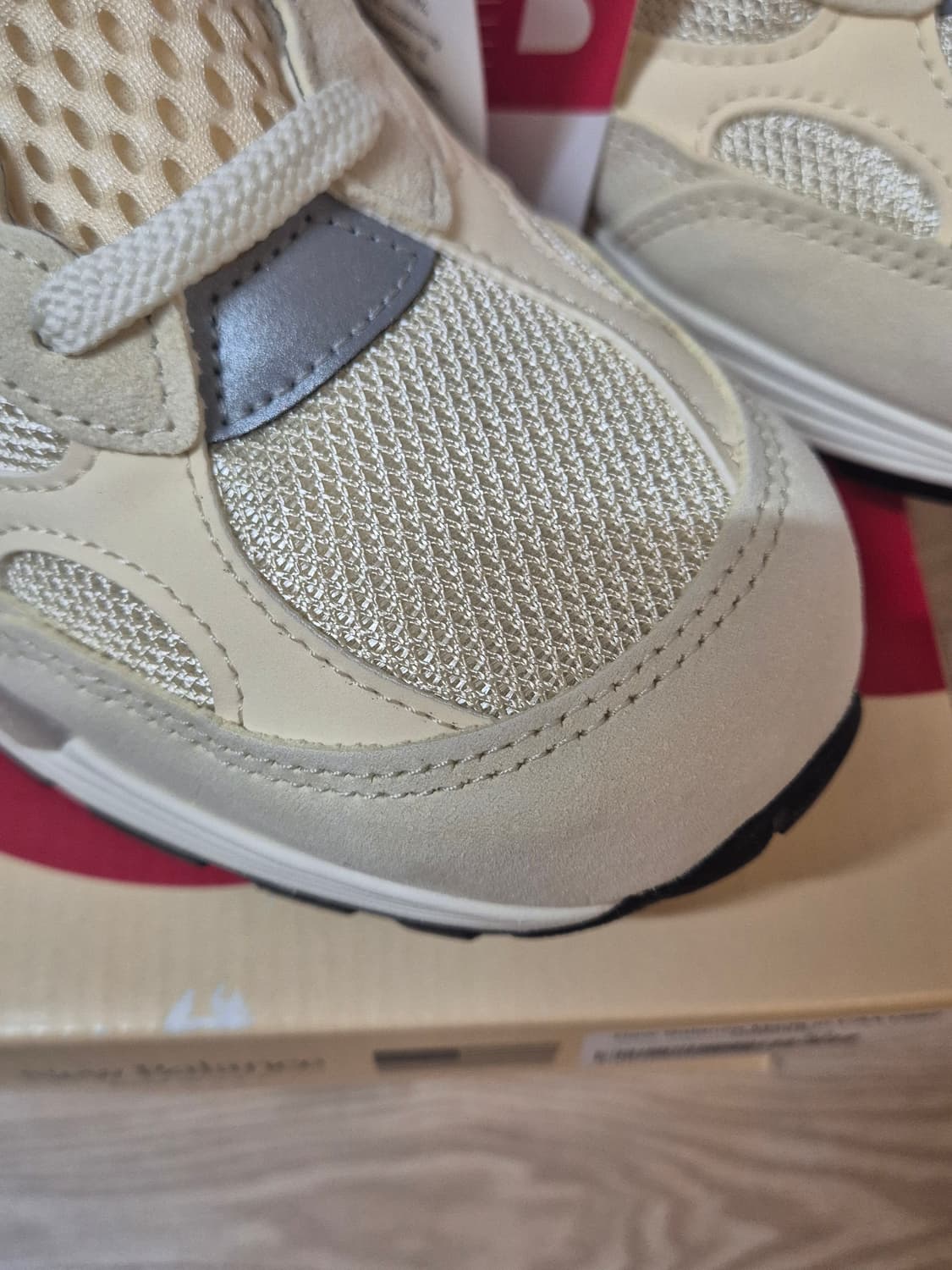 뉴발란스 U992MC 크림 265새상품 상품이미지3