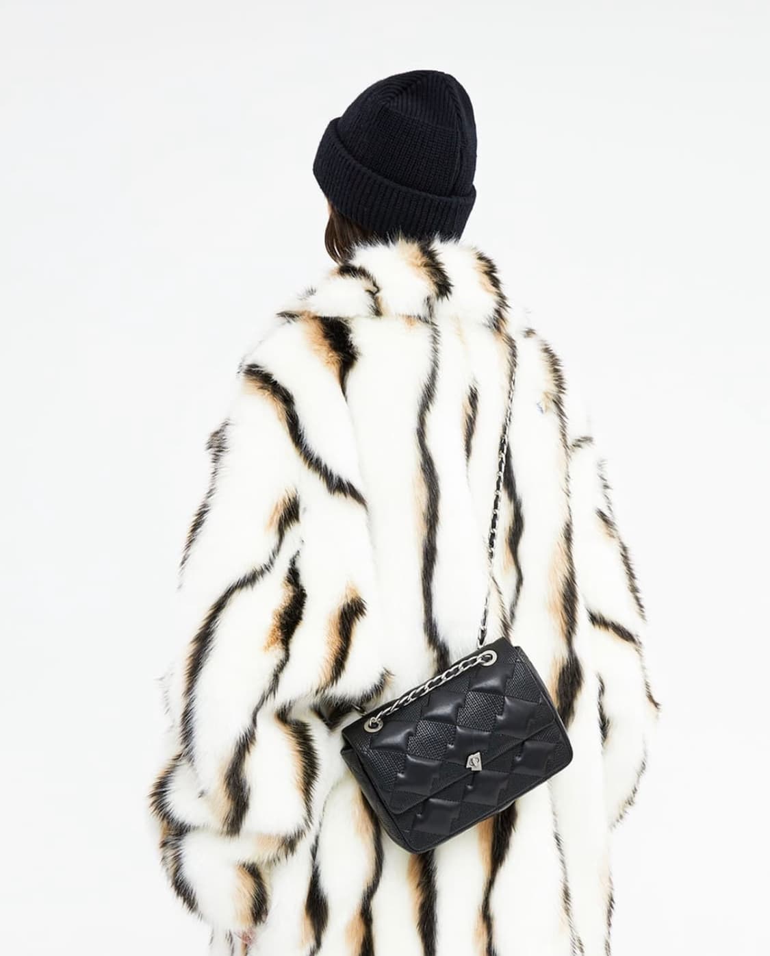 아더에러 테닛 토트백 느와르 샤넬백 상품이미지6