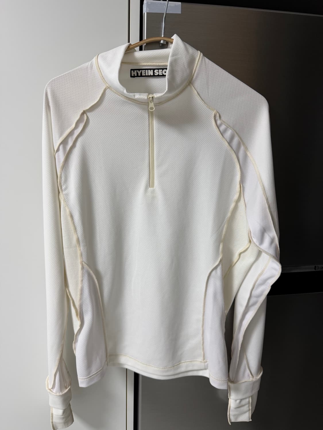 혜인서 하프 집업 상품이미지1