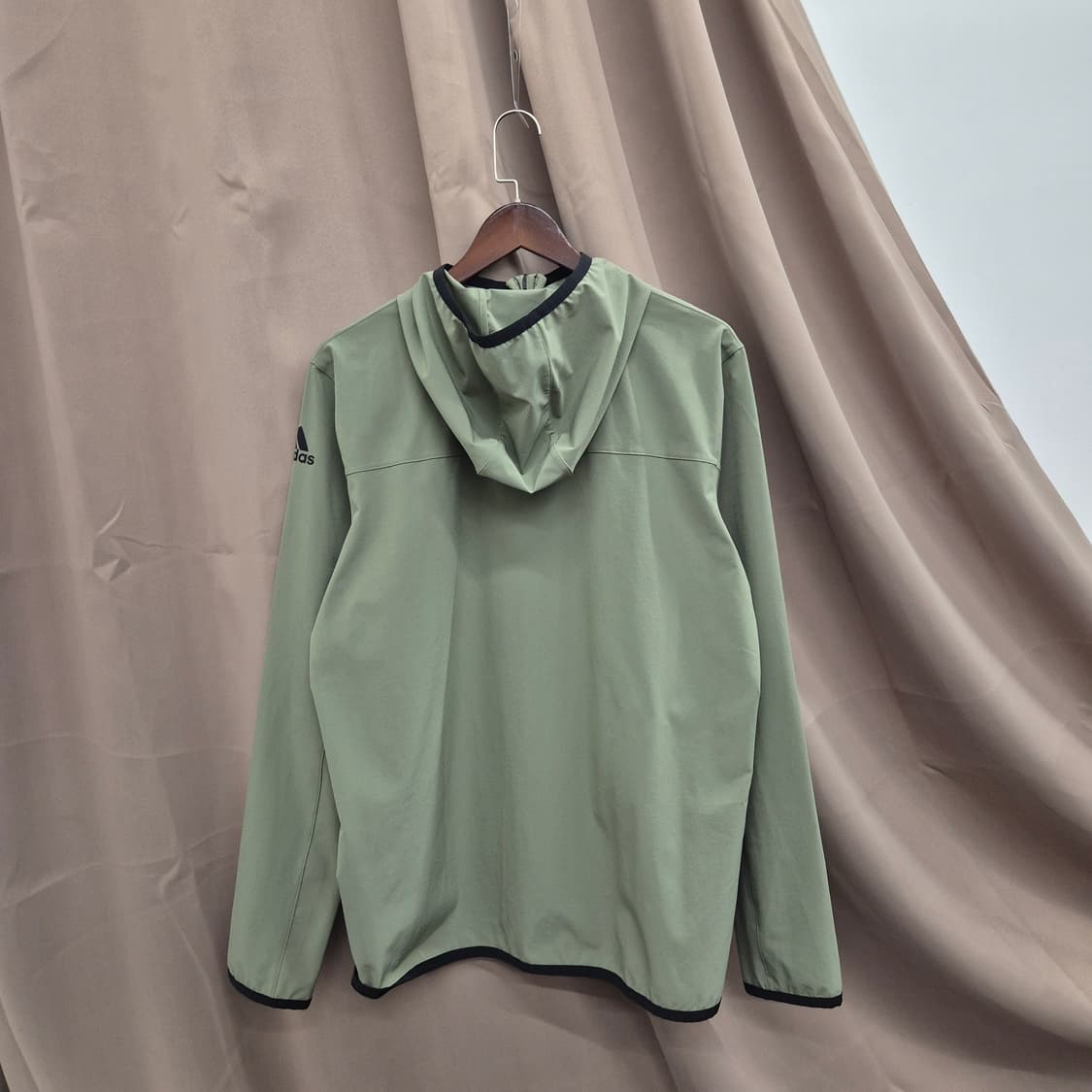 아디다스 시티 윈드브레이커 후드 자켓 XL 상품이미지5