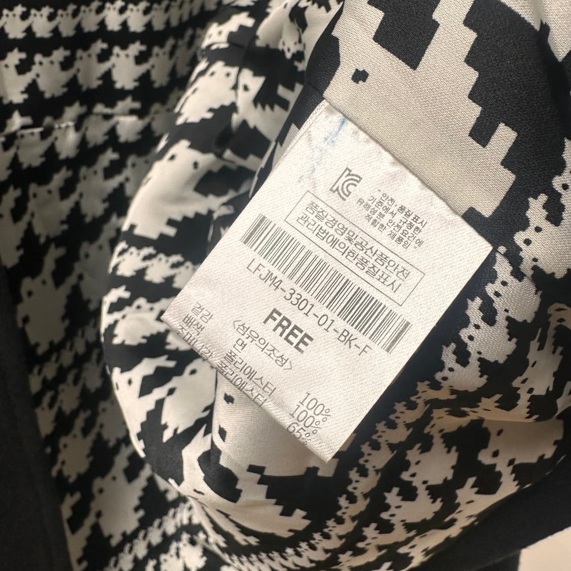 럭키슈에뜨 블랙 라운드 금장 단추 자켓 J41 상품이미지9